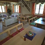 בית נופש Karnerhuette By Interhome *